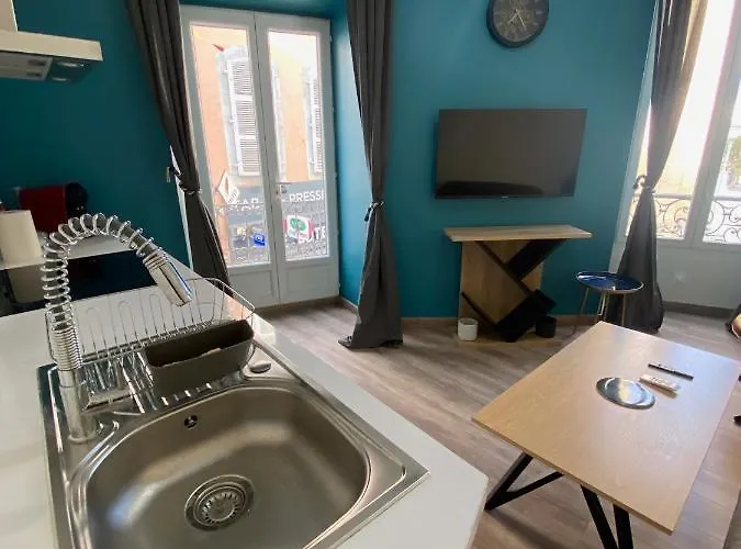 Le Marcadieu Апартаменты Тарб